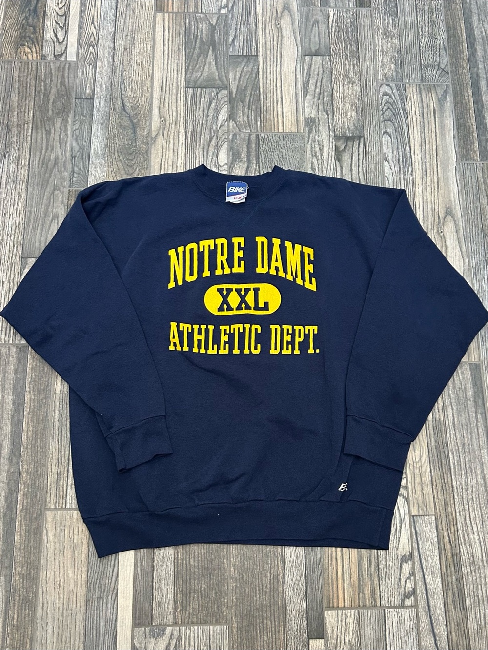👁️Vintage 90s Bike Notre Dame Fighting Irish Athletic Dept Crewneck Sweatshirt